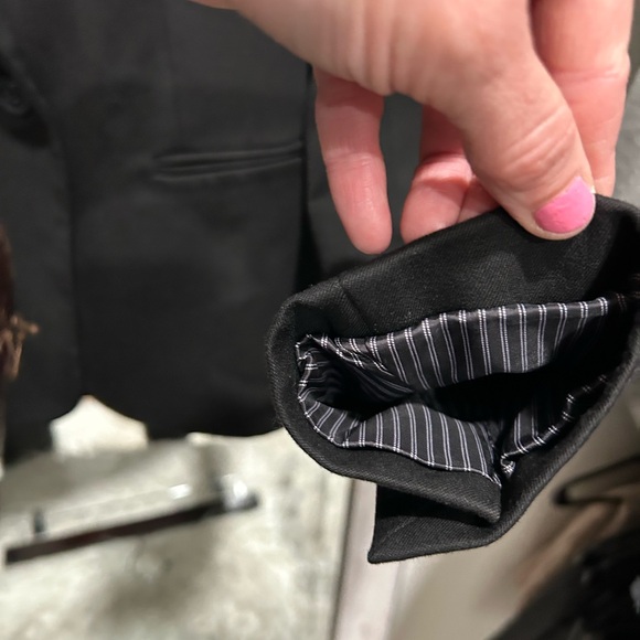 Express black blazer size 0 - Picture 3 of 13